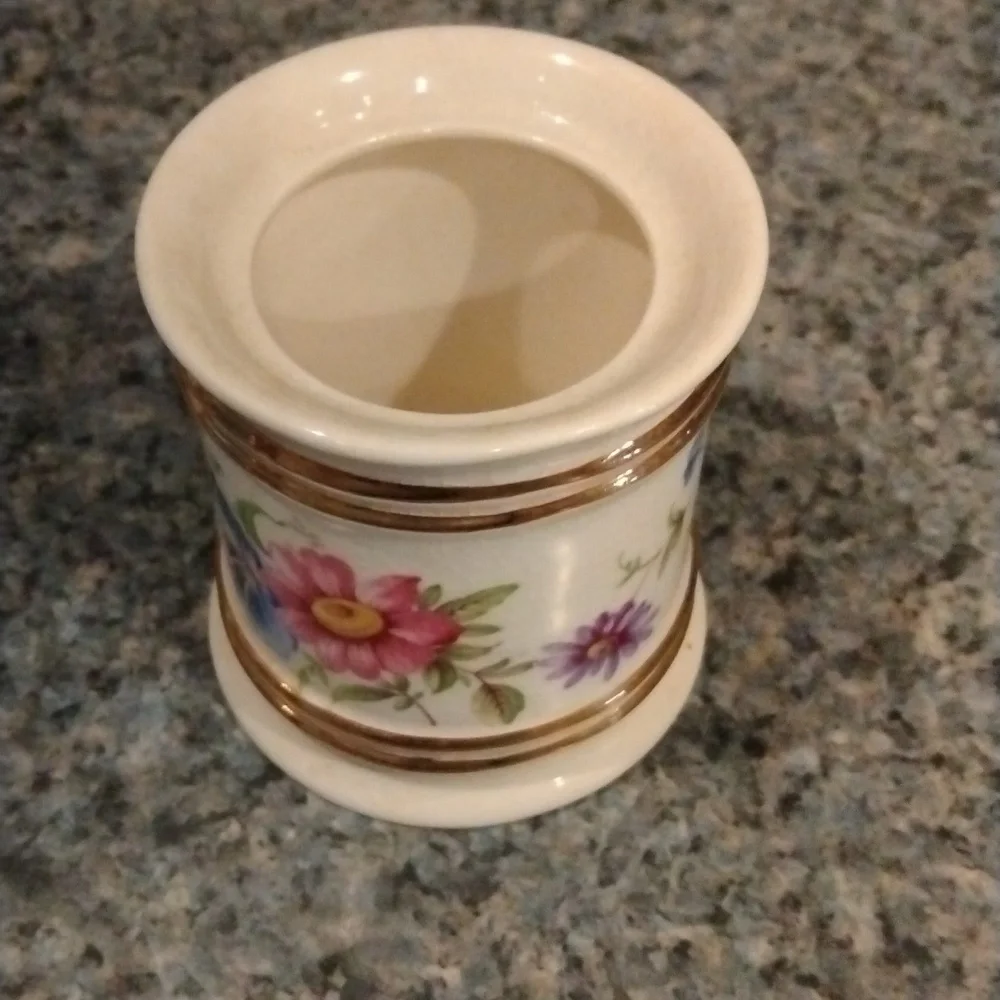 JEWELRY holder